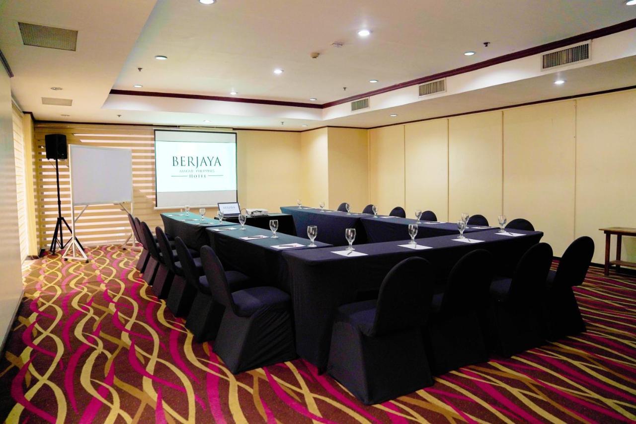 Berjaya Makati Hotel Makati City Zewnętrze zdjęcie