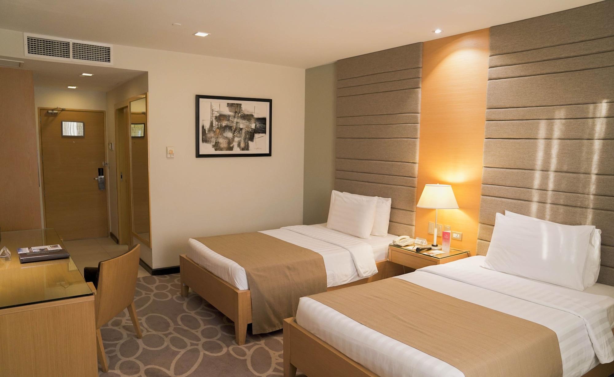 Berjaya Makati Hotel Makati City Zewnętrze zdjęcie